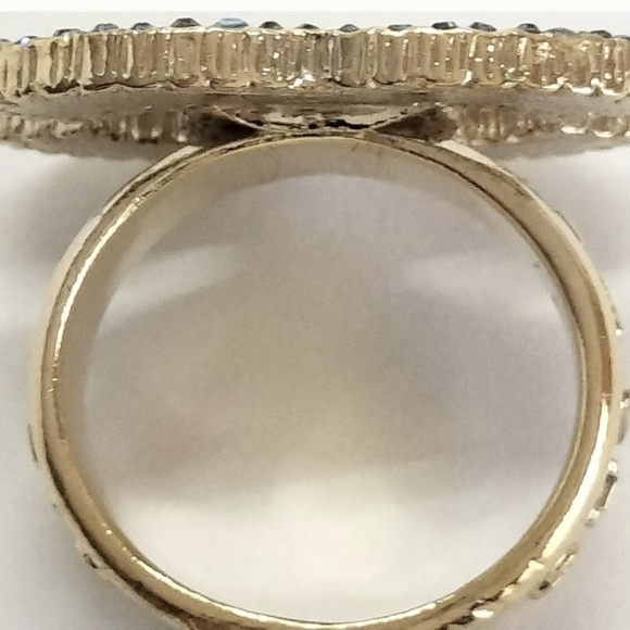 Chanel CC Crystal & Enamel Ring 05A Collection Authentic Vintage Rare - Picture 7 of 9